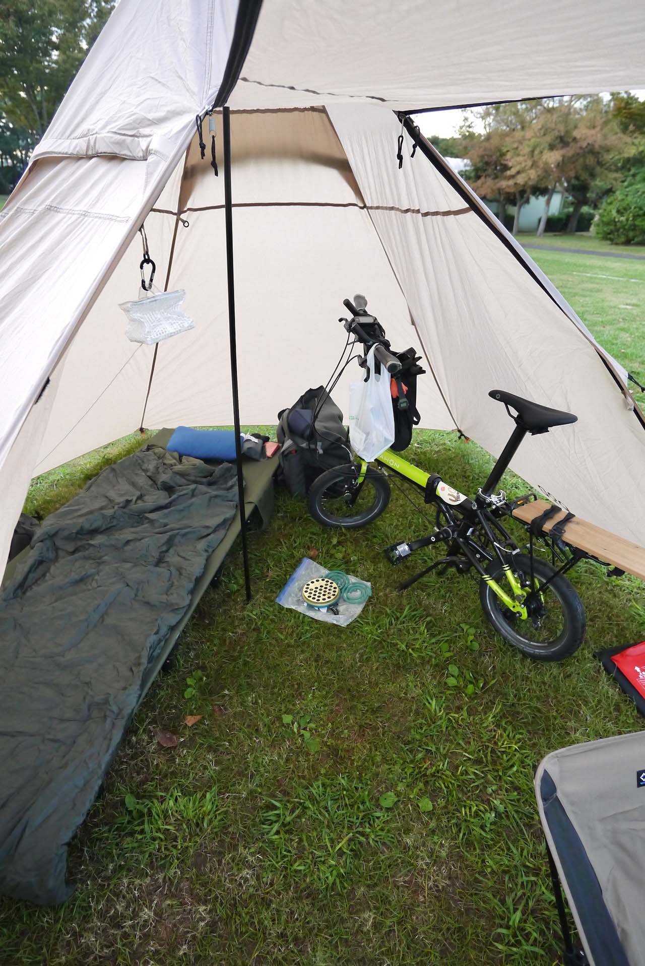DODの「ライダーズワンポールテント」はゆるふわな自転車キャンツーを