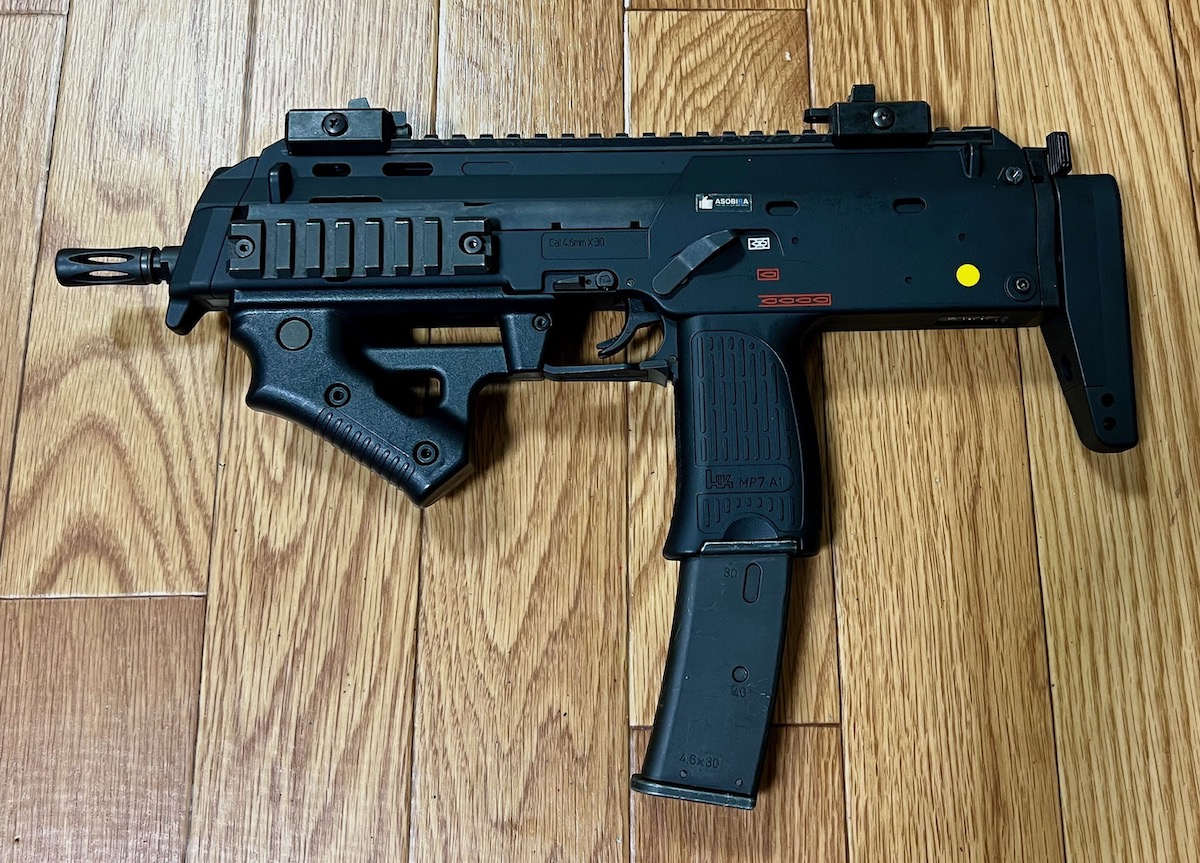 エアガン MP7A1 リポ化済 おまけ大量！ エアガン MP7A1 リポ化済