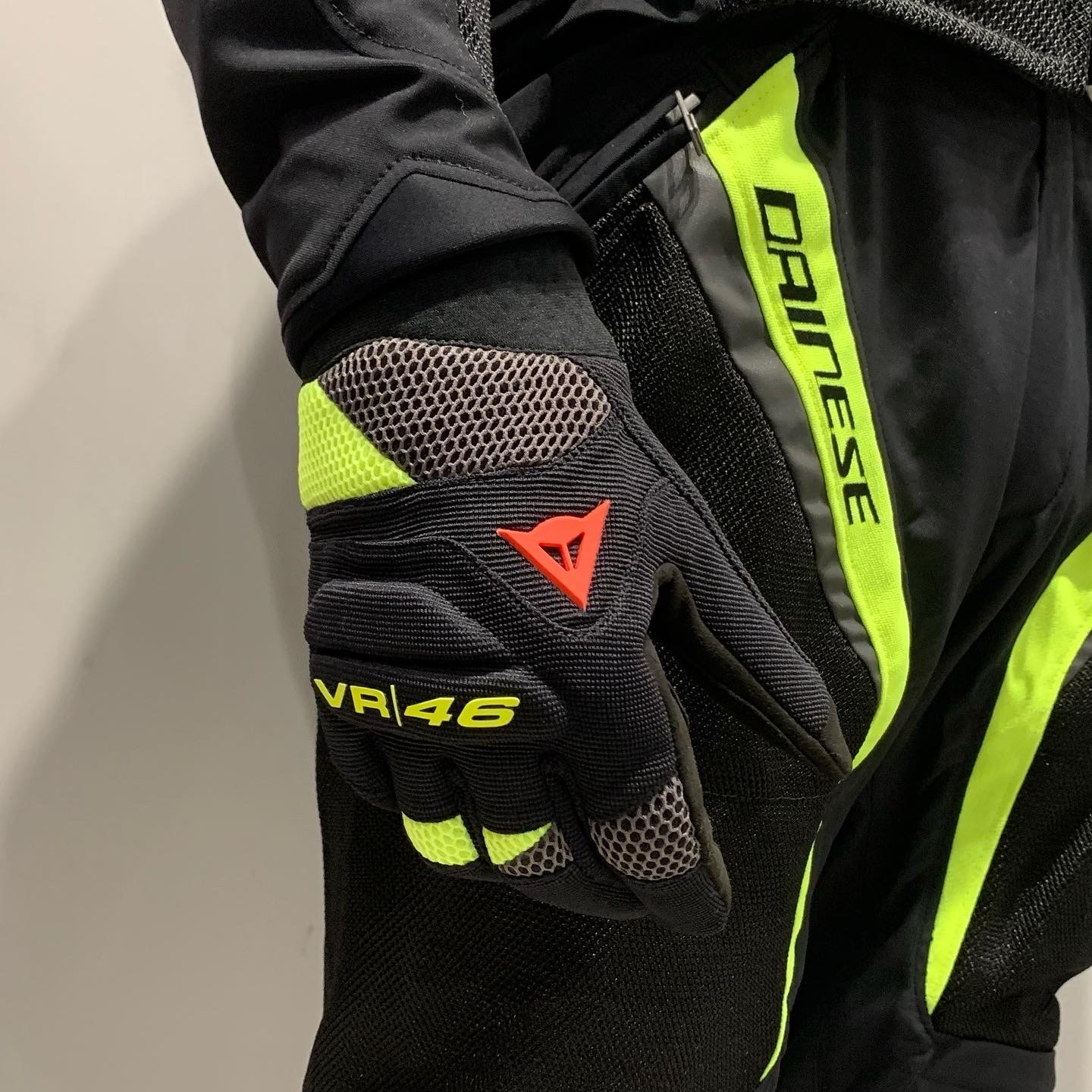 春夏ウェアのVR46コラボコレクションが入荷しました【VR46×DAINESE】