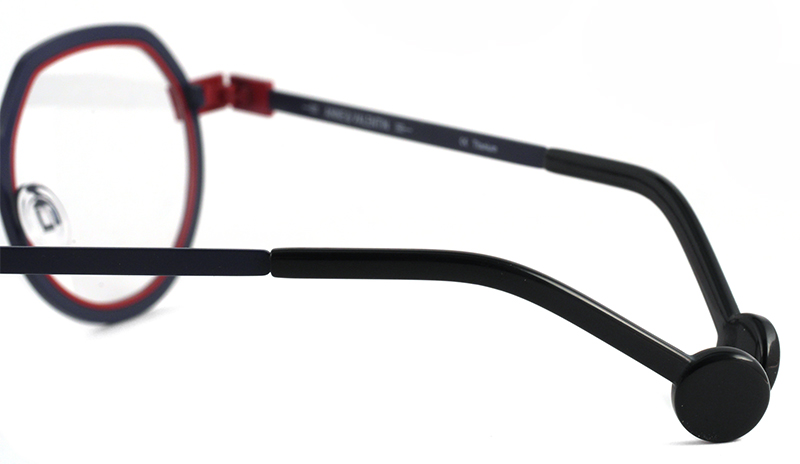 Anne et Valentin WELLWELL オールチタンのシックな最新モデル | 3T