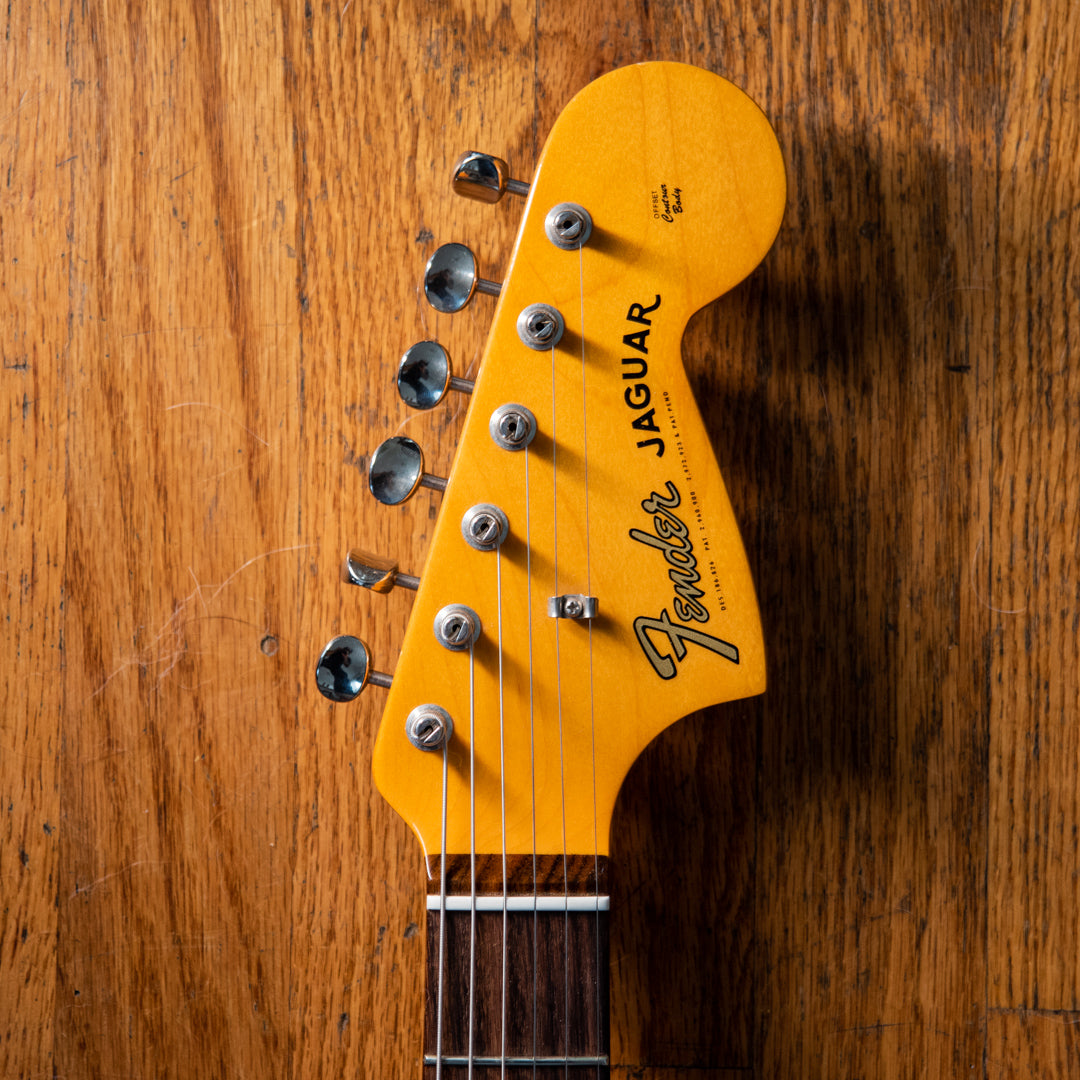 Fender American Vintage '62 Jaguar Olympic White – Black Bobbin