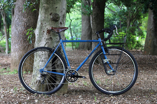 SURLY* cross-check / BUILT BY BLUE LUG - CUSTOMER'S BIKE CATALOG