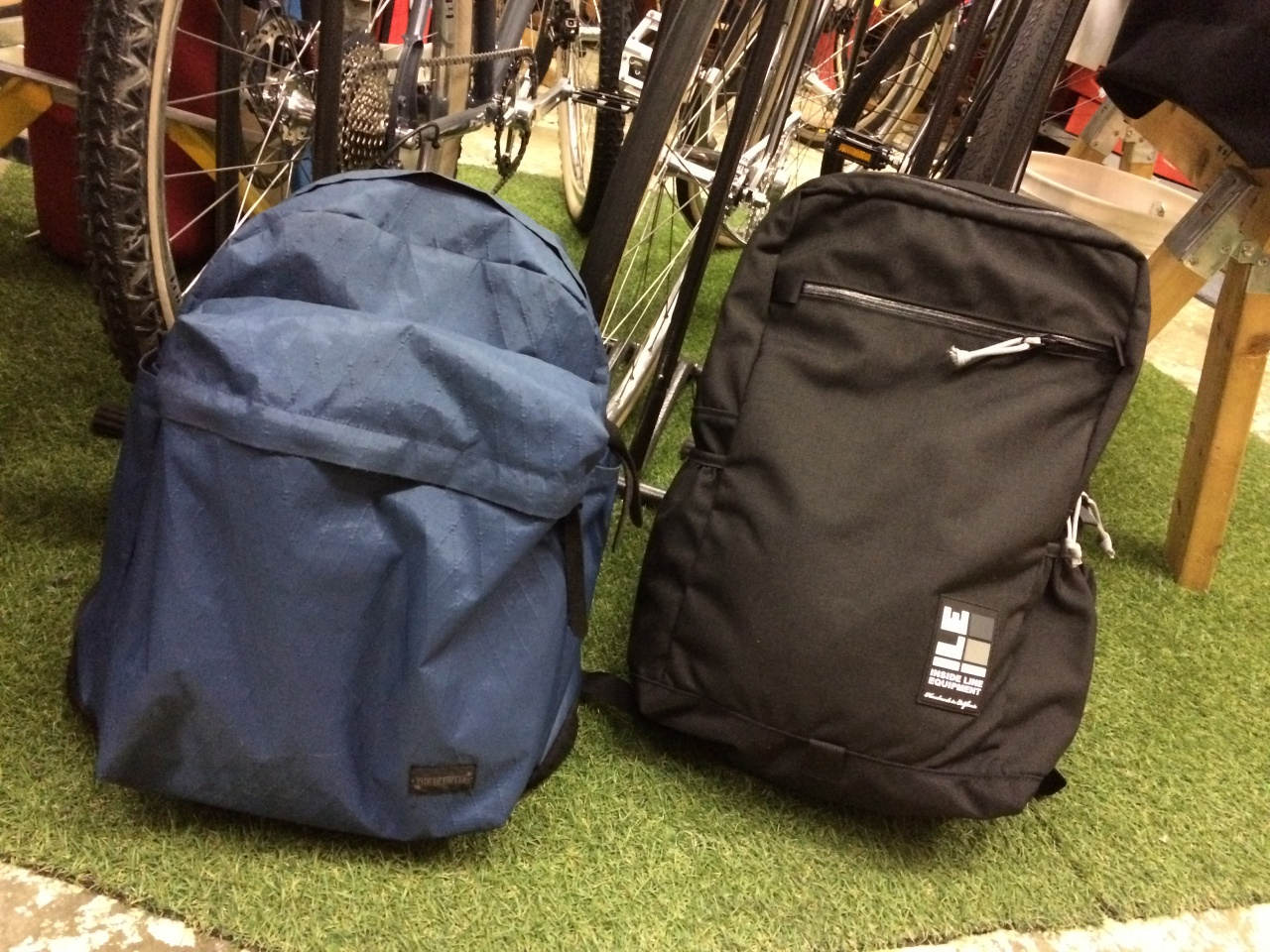 ILE* radius (cordura/black) - BLUE LUG ONLINE STORE