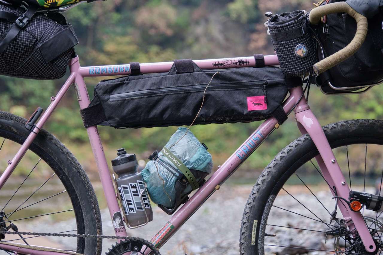 SWIFT INDUSTRIES* hold fast frame bag (ecopak/black) - BLUE LUG
