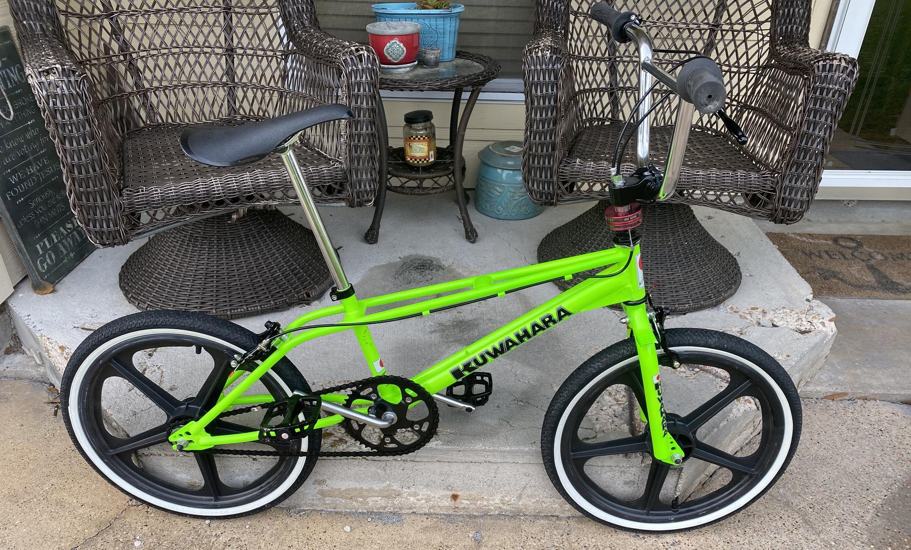 2017 Kuwahara Exhibitionism - BMXmuseum.com
