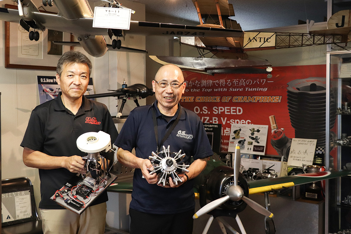 ラジコン用エンジン開発85年の職人達が突き進むその先は 無人航空機