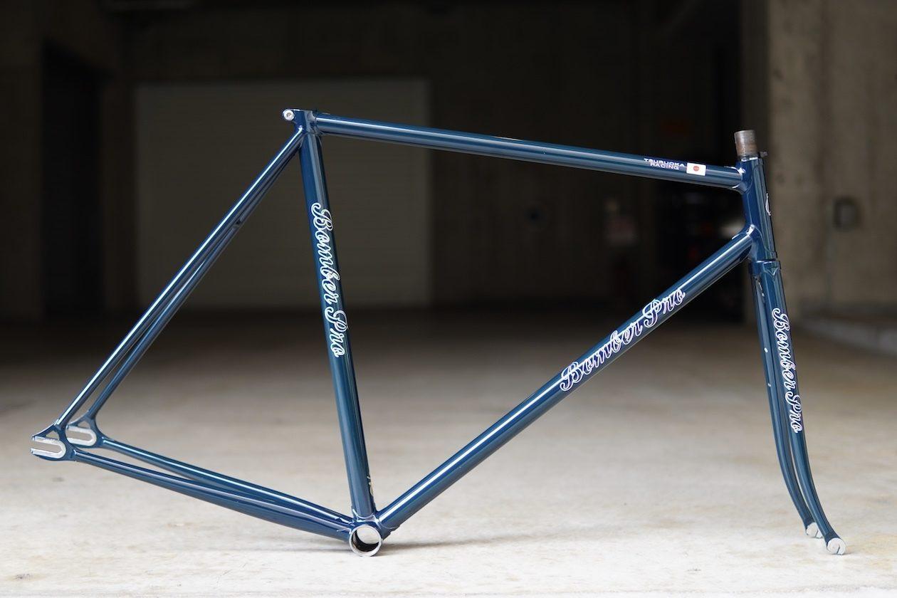 Bomber Pro ピストフレーム ブレーキ穴あり Bomber Pro ブレーキ穴あり