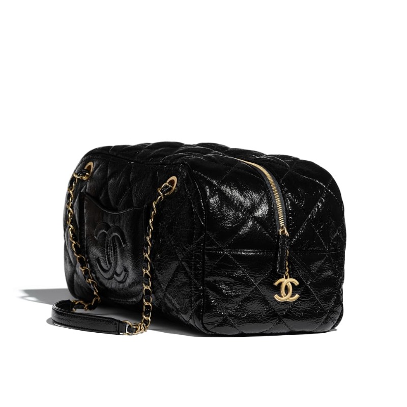 シャネル ラージボーリング バッグ シャイニー クランプル カーフ