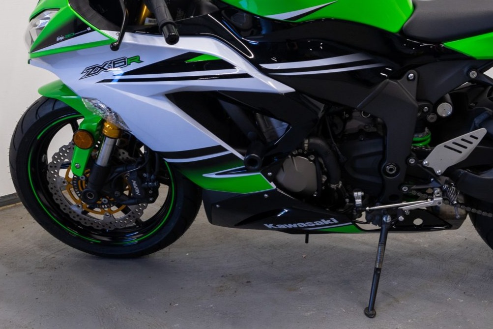 No Reserve: 964-Mile 2015 Kawasaki ZX-6R 30th Anniversary for sale
