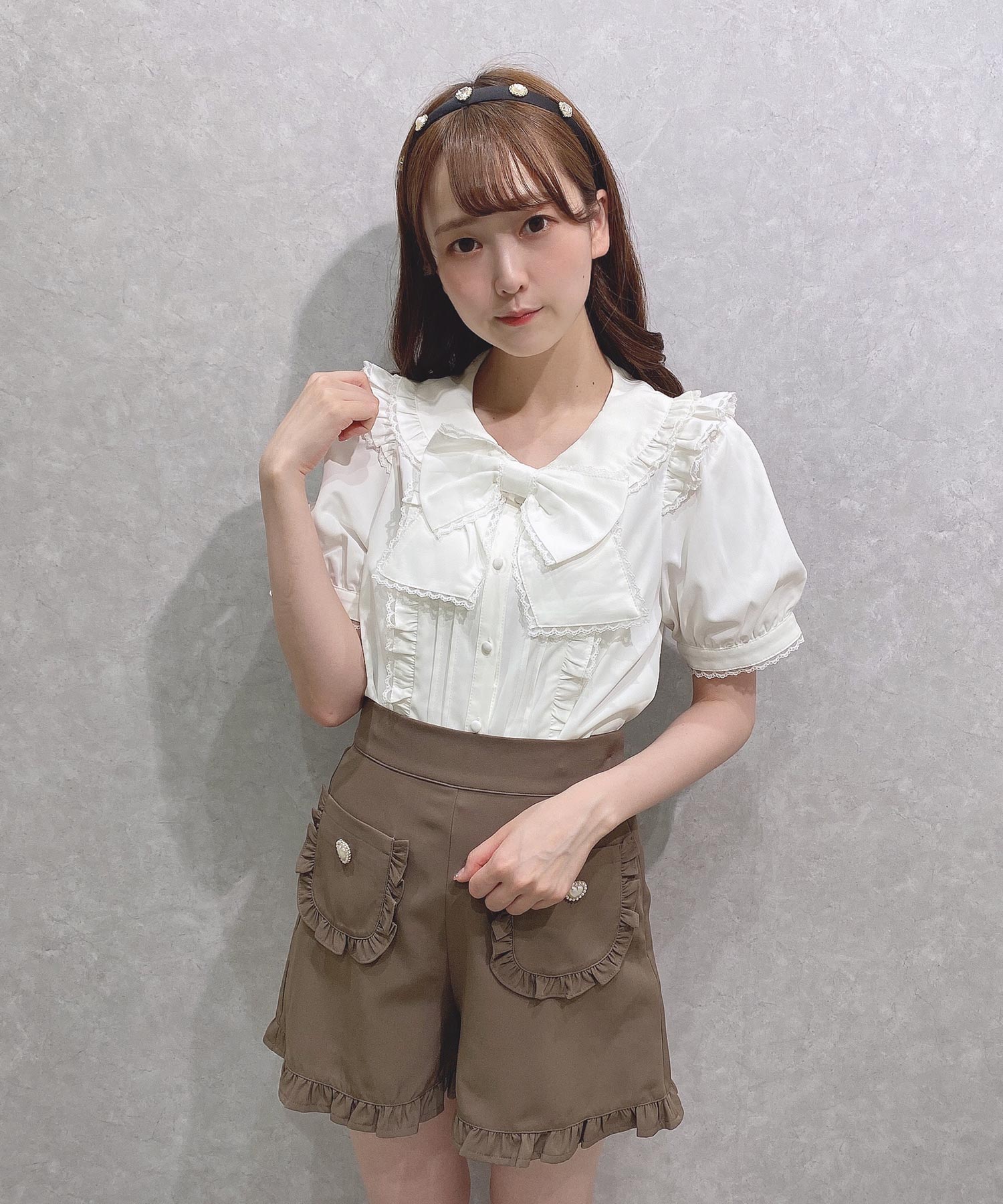 ビッグリボンブラウス – BUNNY APARTMENT