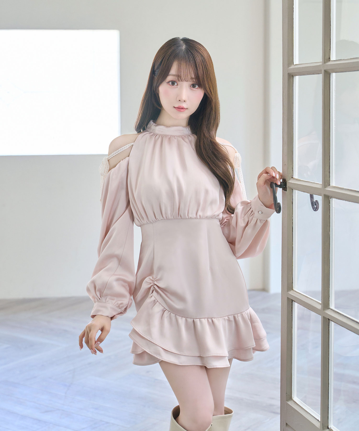 Open shoulder mini dress – BUNNY APARTMENT