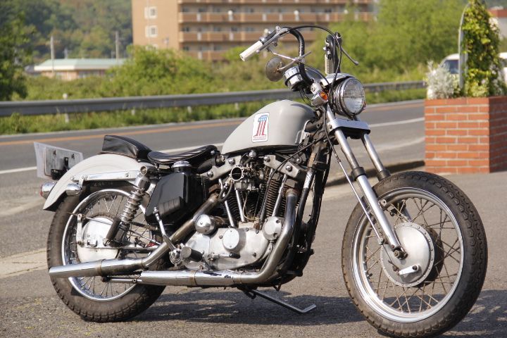 ハーレーダビッドソン XLH アイアンショベル 1971年 - BURN-UPS!