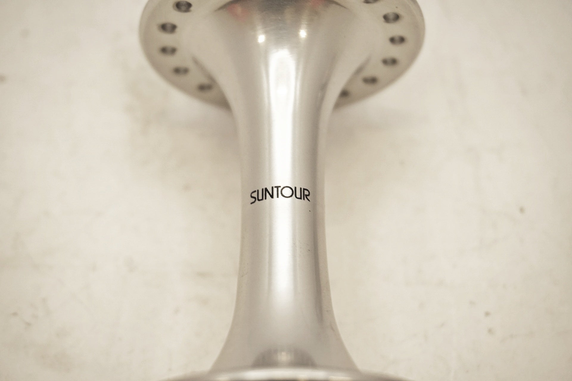 SUNTOUR 「サンツアー」 SUPERBE PRO ハブセット / 有明ガーデン店