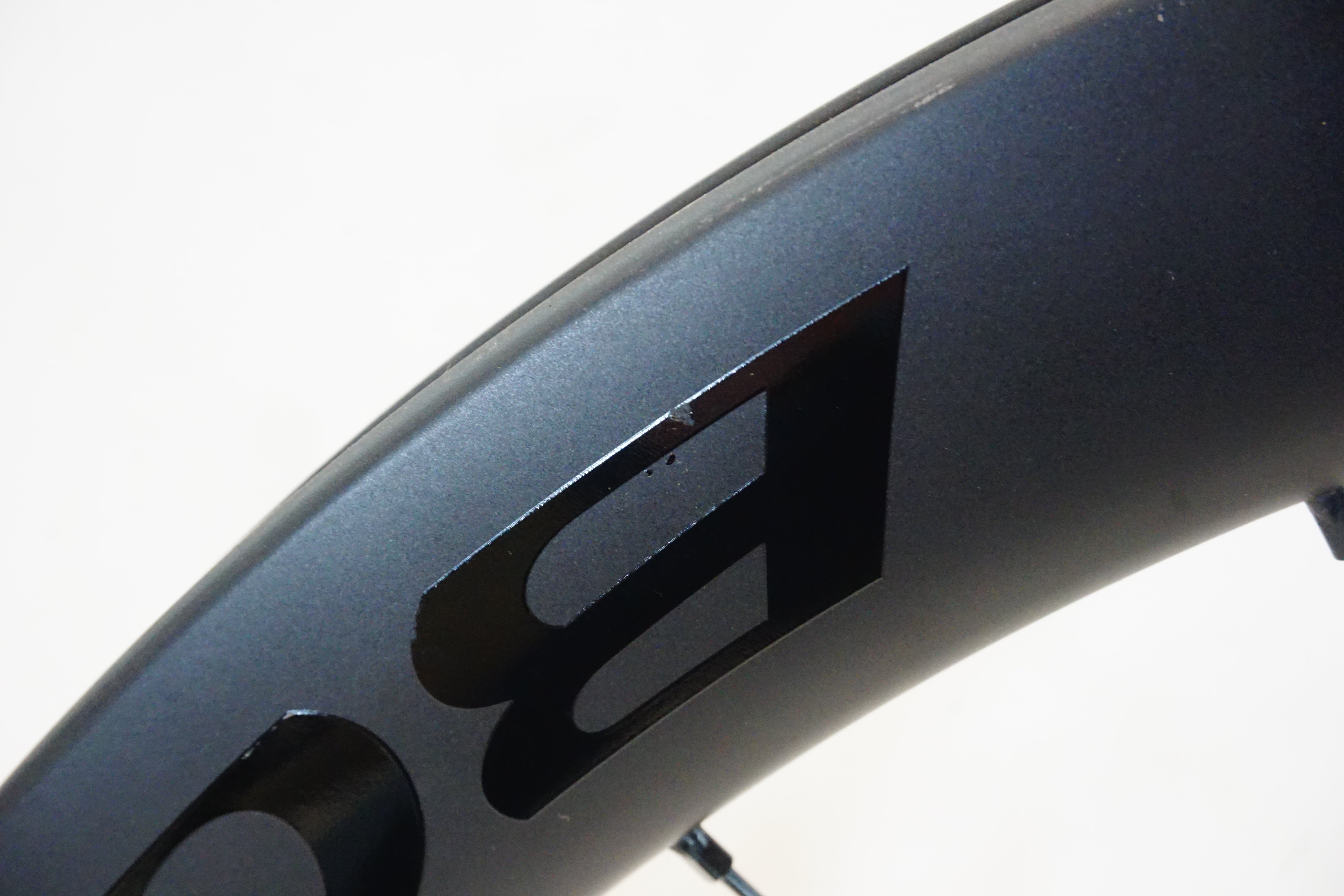 BONTRAGER 「ボントレガー」 AEOLUS PRO 5 DISC カーボンフロント