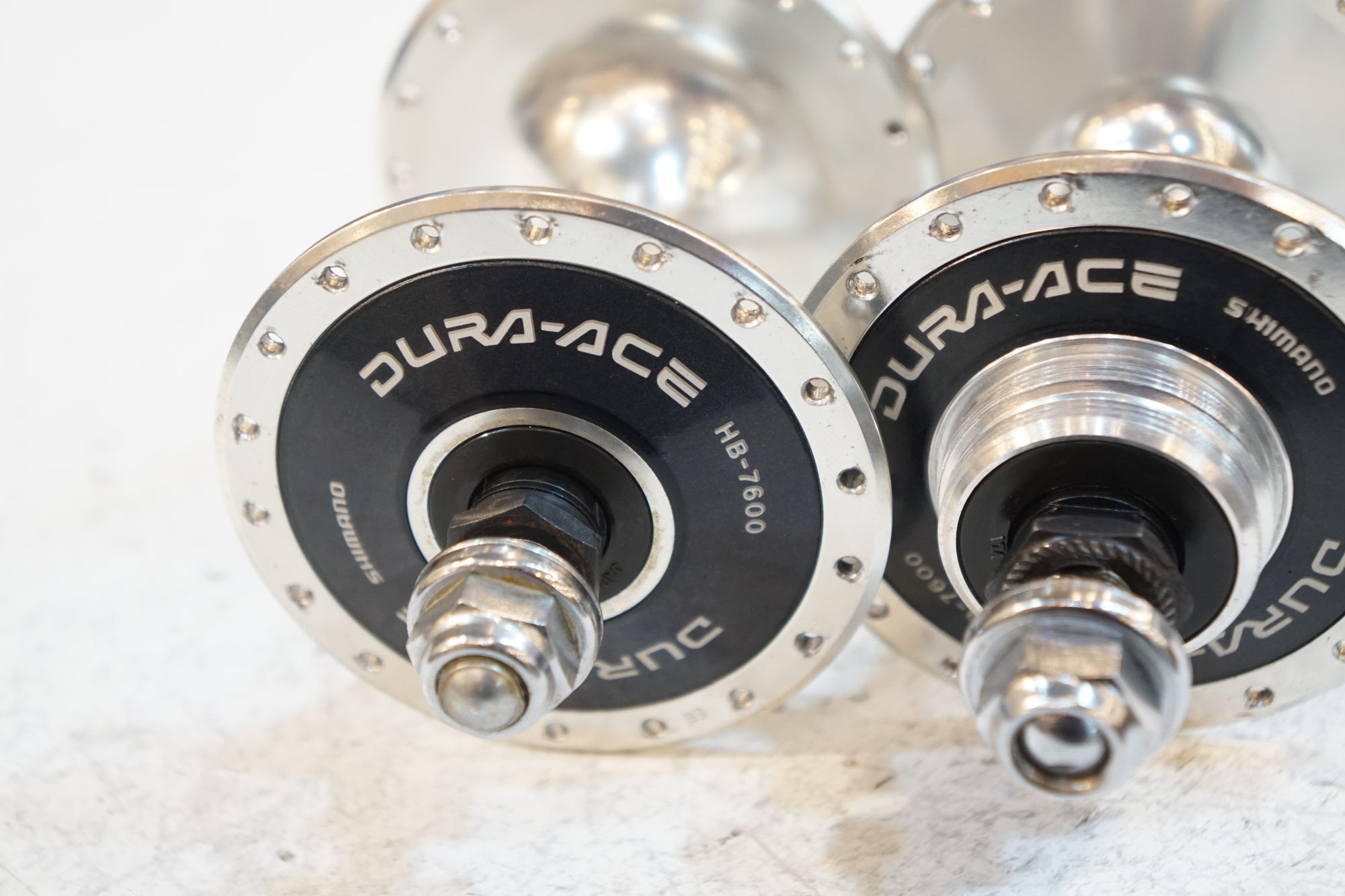 SHIMANO 「シマノ」 DURA-ACE HB-7600 前後ハブセット / バイチャリ