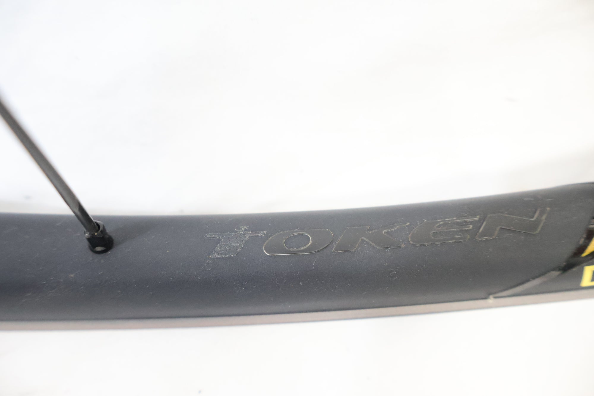TOKEN 「トーケン」 C22AX DHuezz Zenith シマノ11速 ホイールセット