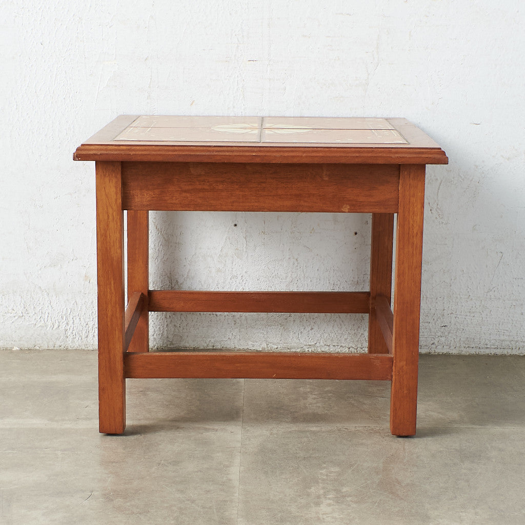 67525]英国ヴィンテージ タイルトップ サイドテーブル – camori