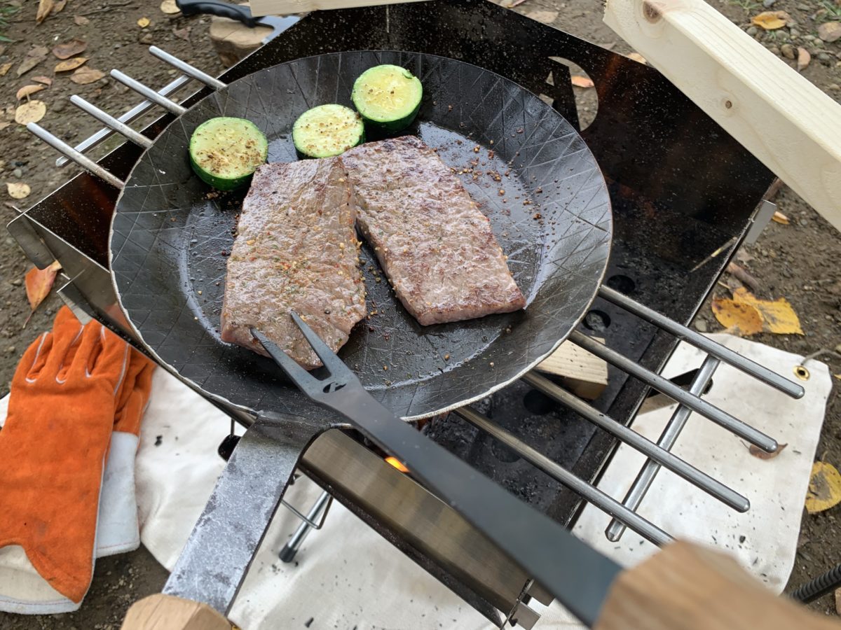 アシモクラフツのアシグリル_Zテーブルをレビュー！使い方やパッキング