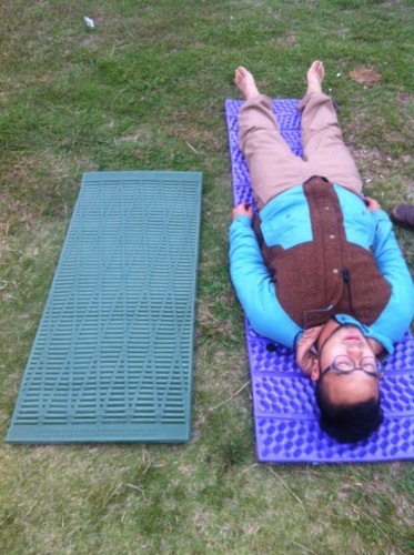 サーマレスト クローズドセルマットレス リッジレスト ソーラー R値3.5