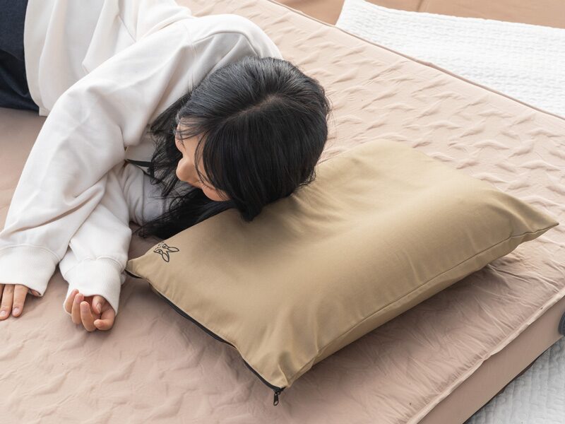 DODから自動膨張式ウェーブ型枕「ソトネノマクラ2」登場 | キャンプ