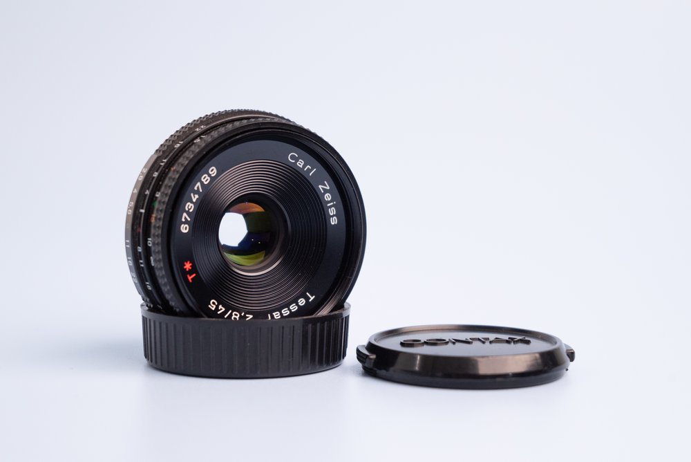 Contax S2 Review - A No Frills Titanium 35mm SLR