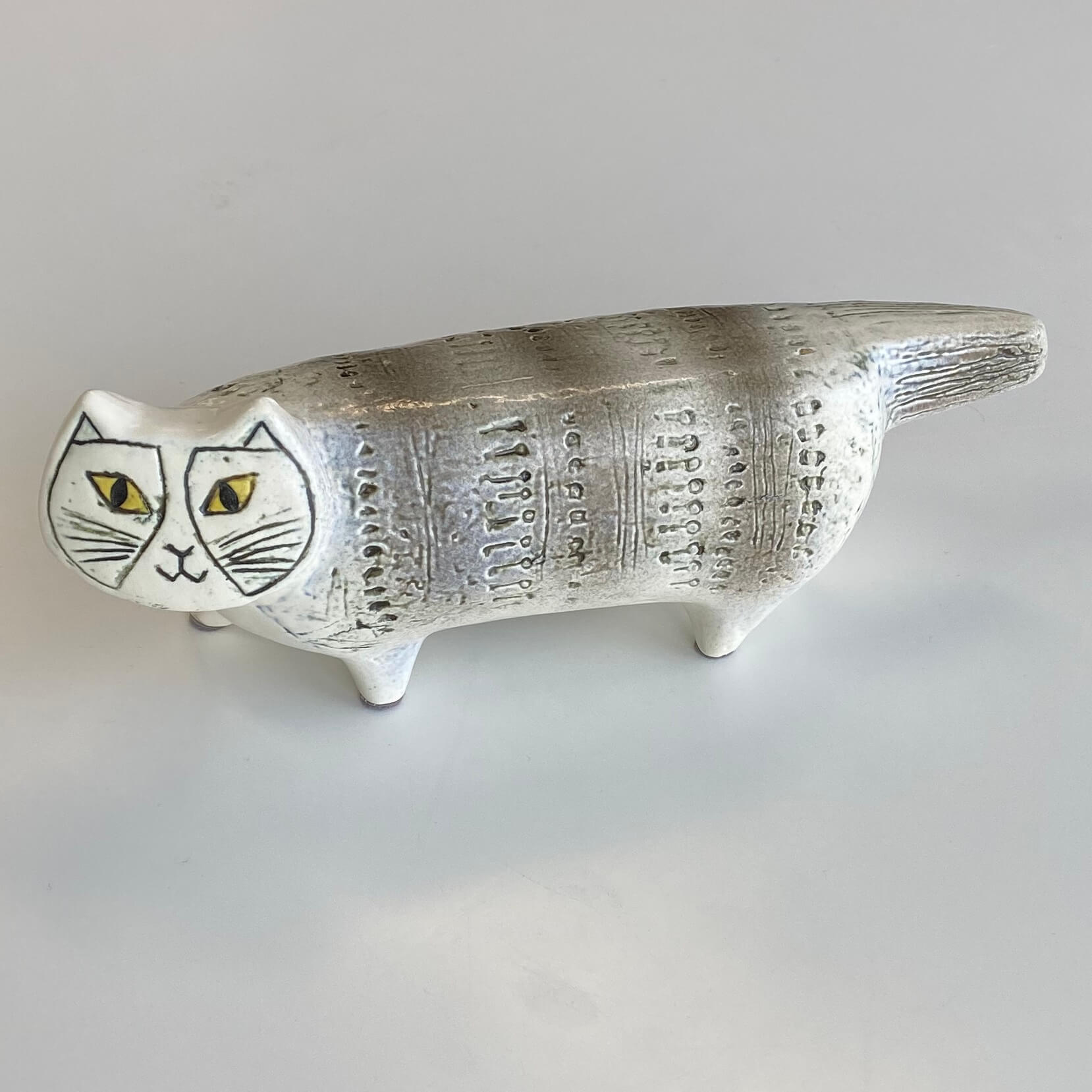 温もりを感じるお洒落なオブジェ♪ 猫のマイキーのパパ「マックス」に