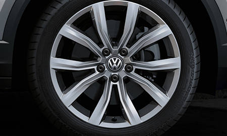 VW T-Roc A1DFFステアリングホイール