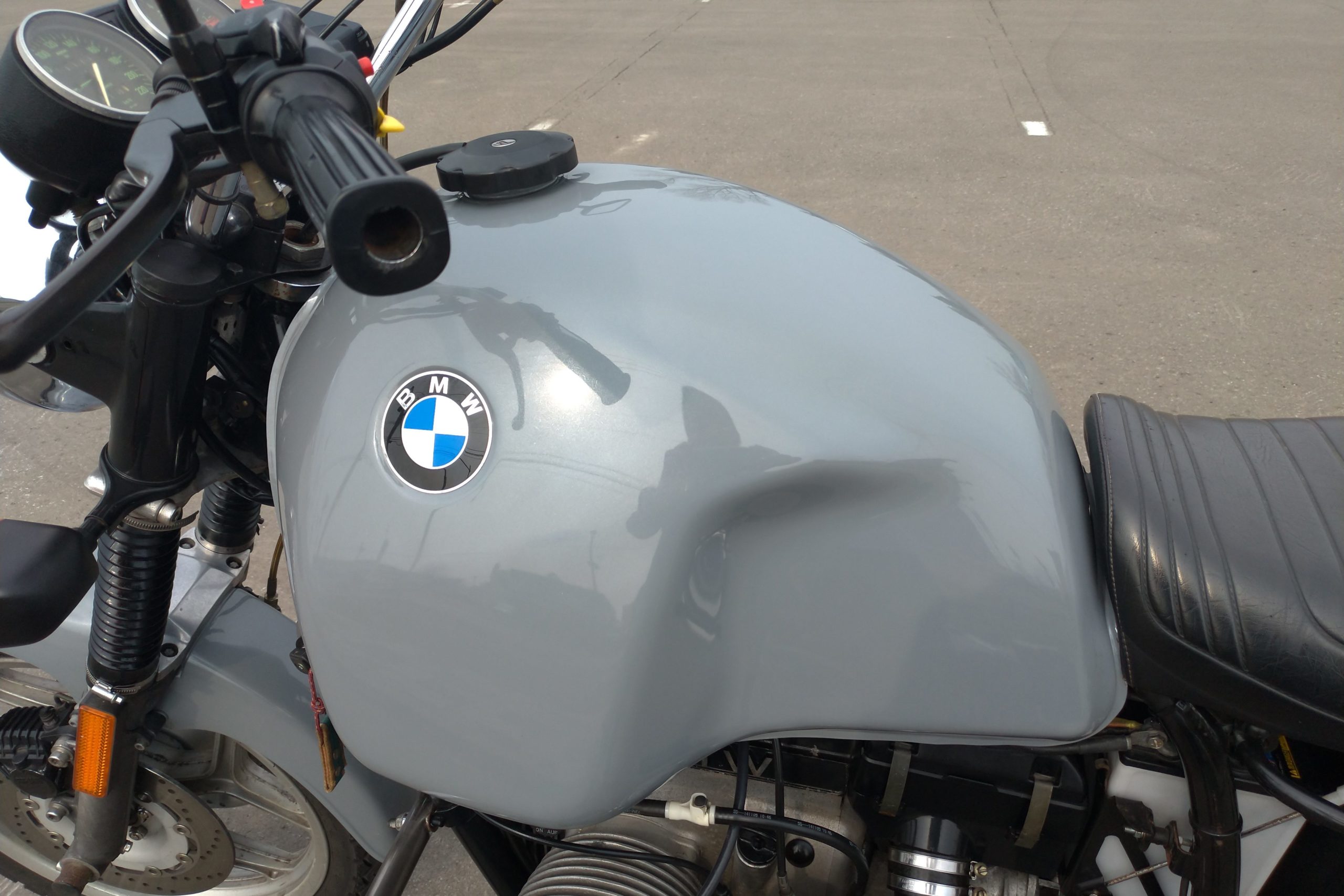 ホンダCD125T：満タン航続距離の延長対策のため、予備タンクを増設