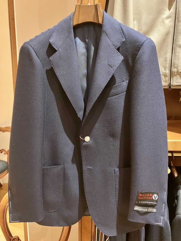 BEAMS F〉フィレンツェモデルよりネイビージャケットが入荷しており