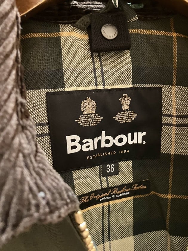Barbour〉着心地もよく機能的にも優れたBEDALEジャケットを