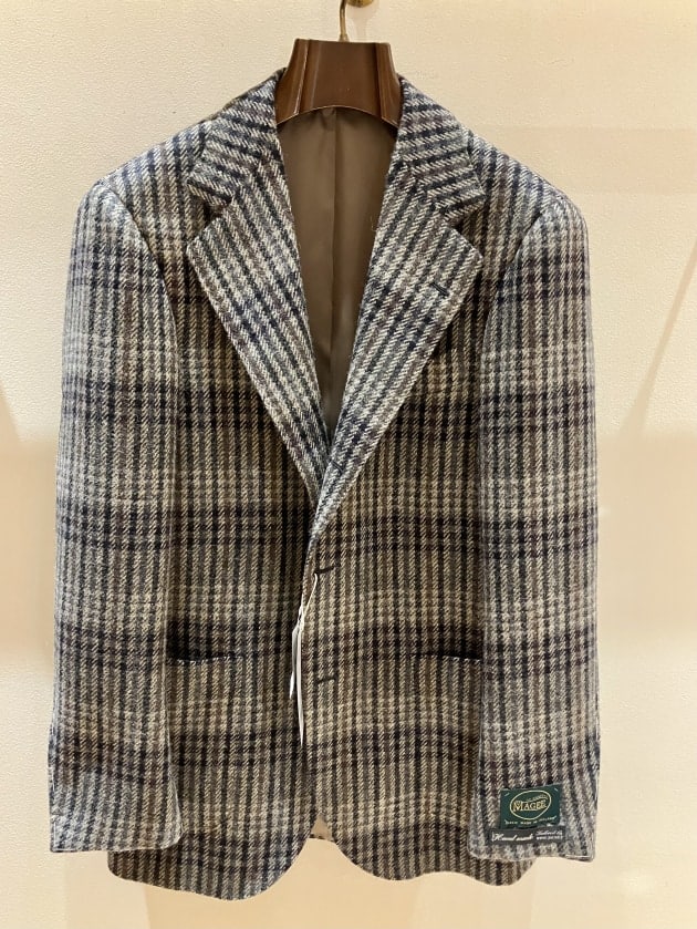 BEAMS F〉人気のフィレンツェモデルの新作ジャケットを。｜ビームス