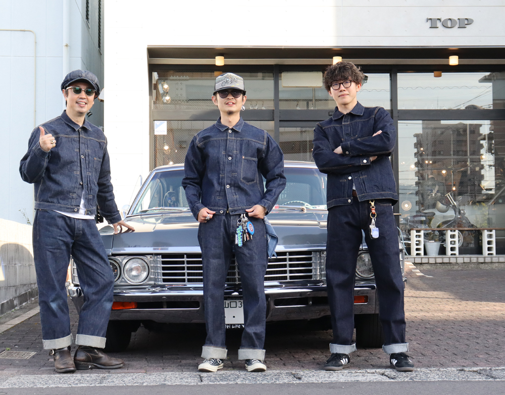 昨日デニムのセットアップをご購入いただきましたお客様より写真を撮ら