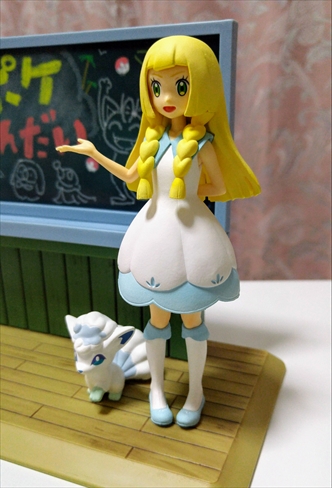 リーリエのポケもんだいスマホスタンド 開封。 - あずの道具箱。