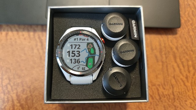 k*d様 Garmin Approach S60 GPSナビ ホワイト ガーミン Garminガーミン