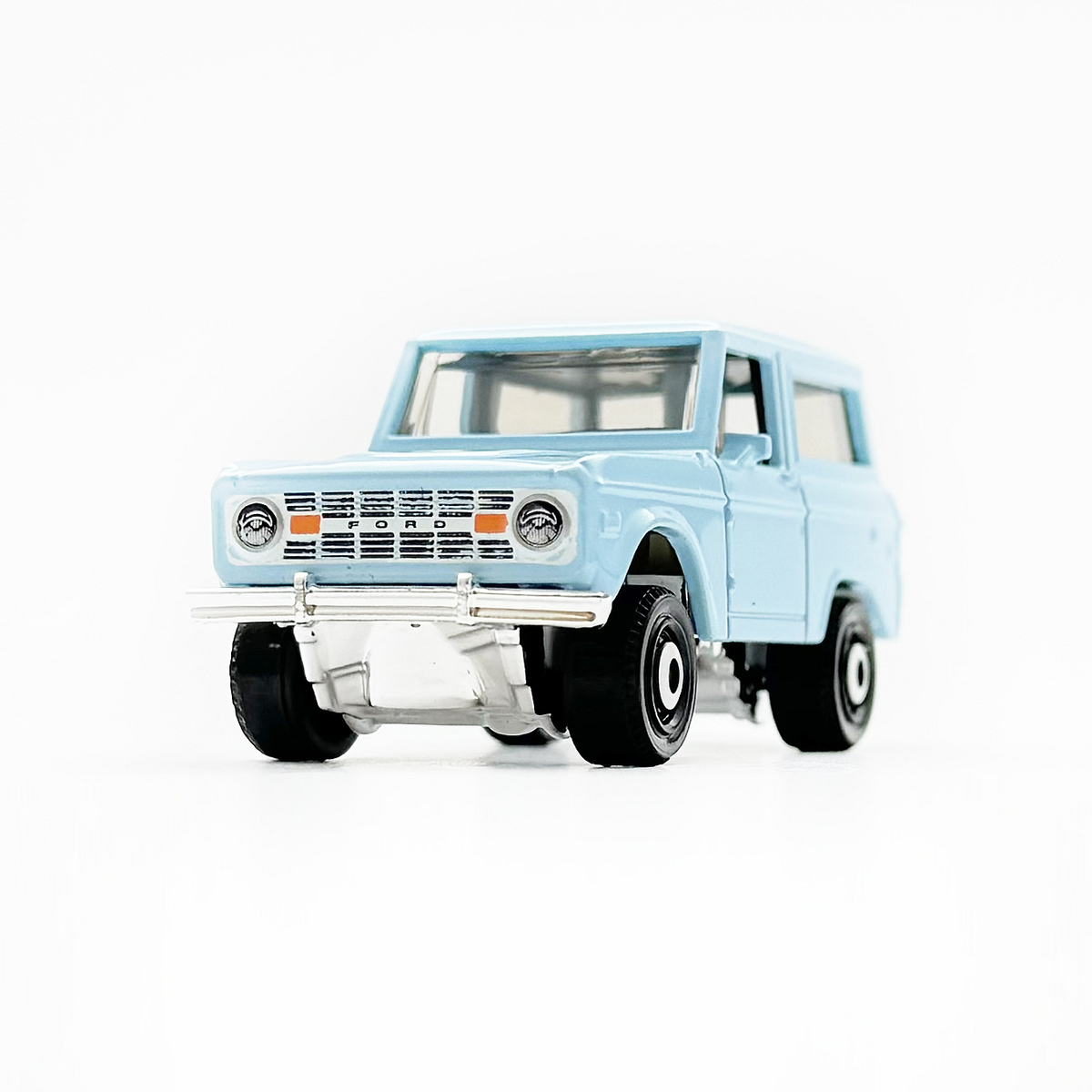 1970 FORD BRONCO - 増えすぎたミニカーに愛を捧ぐ