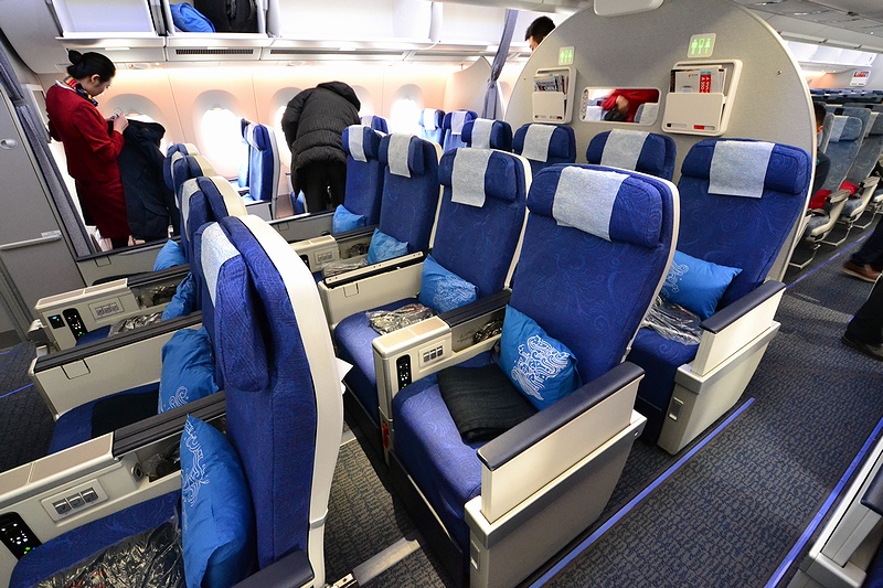 エアチャイナ(中国国際航空)A350-900搭乗記【最新機材だからエコノミー