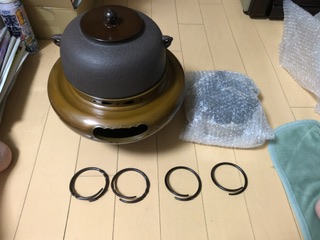 いわくつき人間国宝・高橋敬典 作の鬼面切合釜 と 風炉 - お茶を身近に