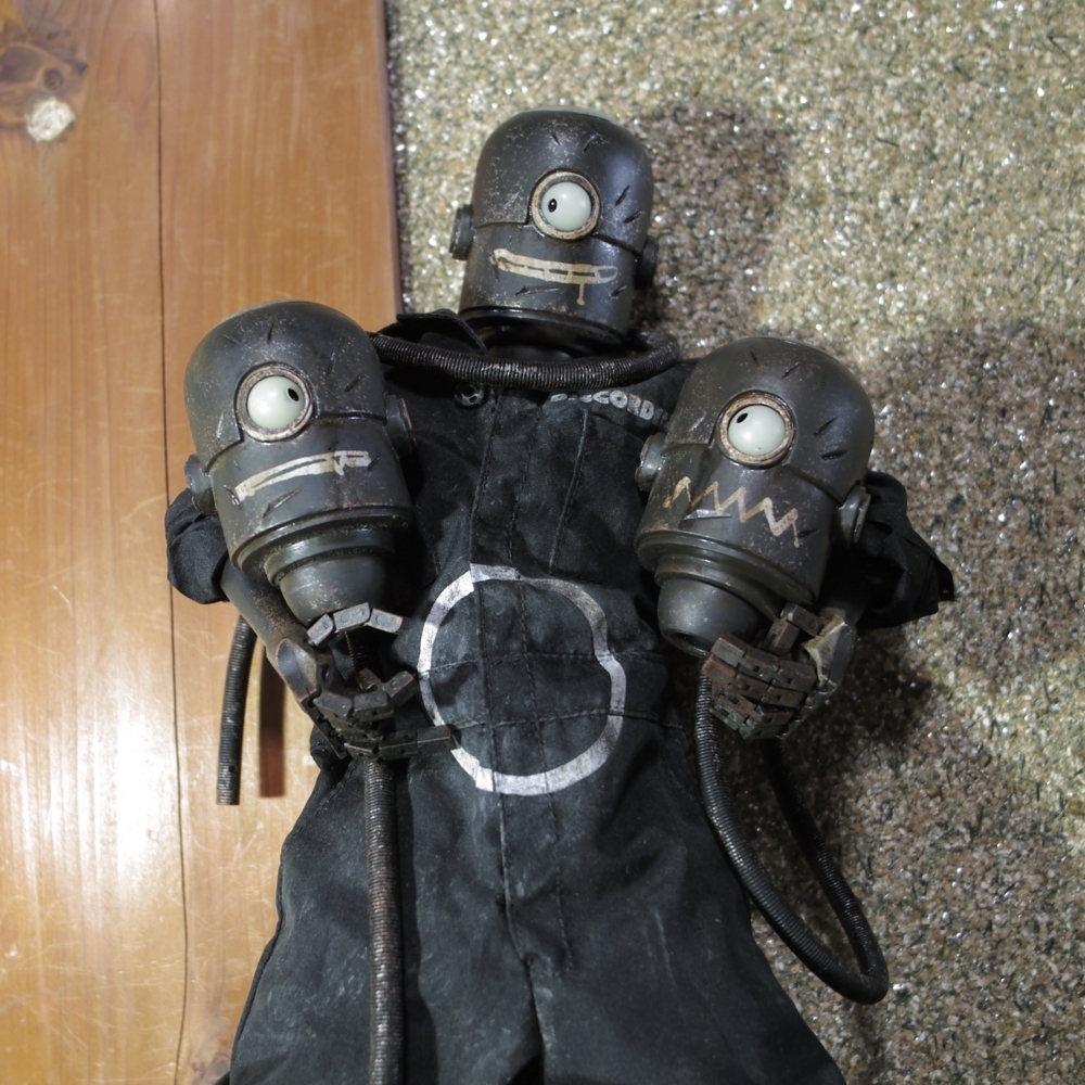 threeA / POPBOT:フランシス・ザ・ネイブラーガイ - smogbom