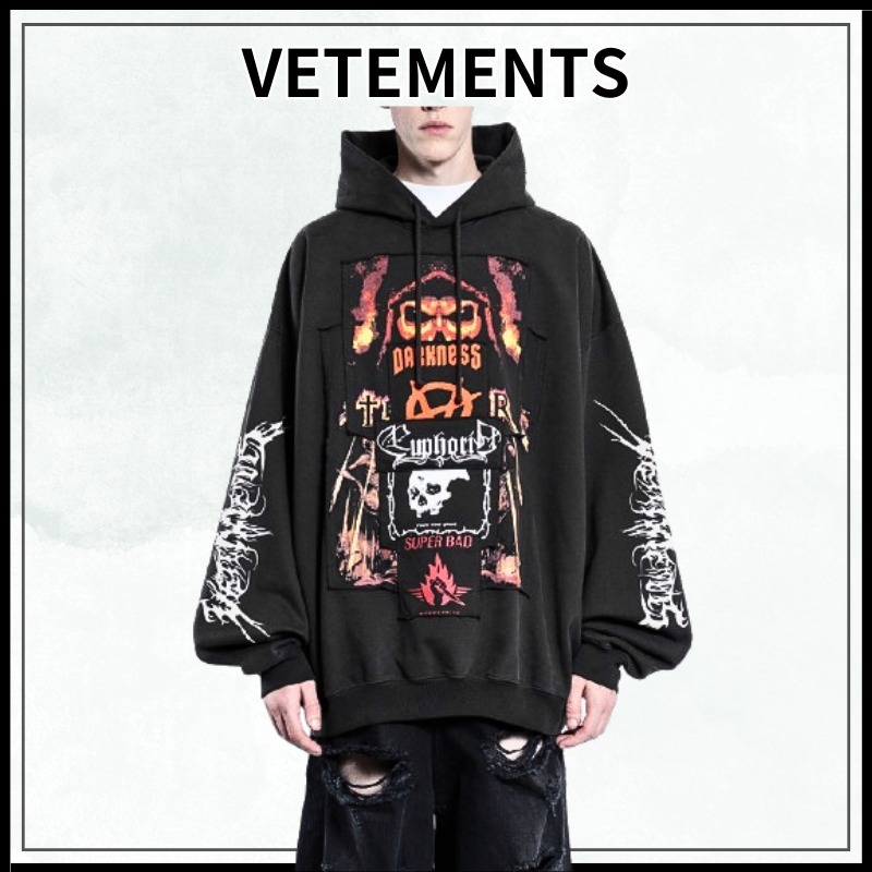 VETEMENTS】patched metal hoodie (VETEMENTS/パーカー・フーディ