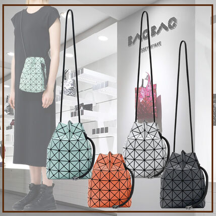 巾着バッグ BAOBAO ISSEY MIYAKE(バオバオイッセイミヤケ) ショルダー