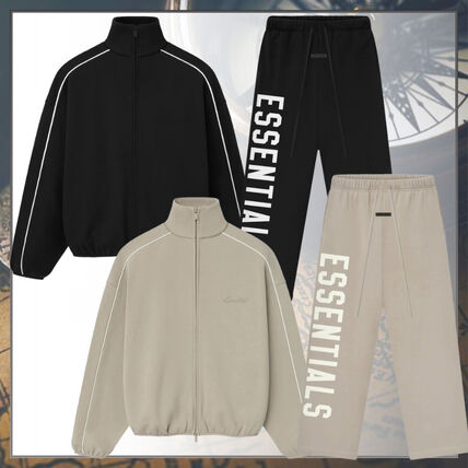 ベージュ系 FEAR OF GOD ESSENTIALS(フィアオブゴッド エッセンシャル