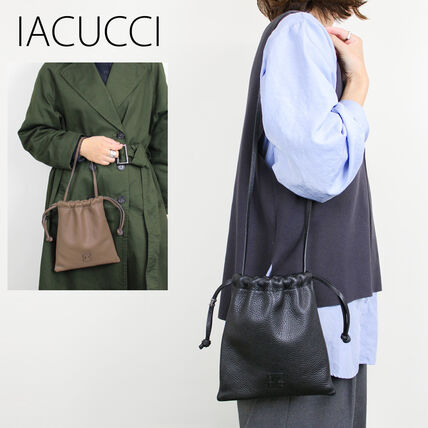 ショルダー 巾着 IACUCCI(イアクッチ) - ブランド通販のBUYMA