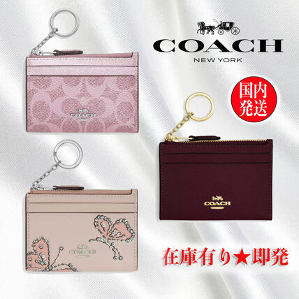こんなミニサイズ待ってた！Coach(コーチ)のストラップ付コインケース