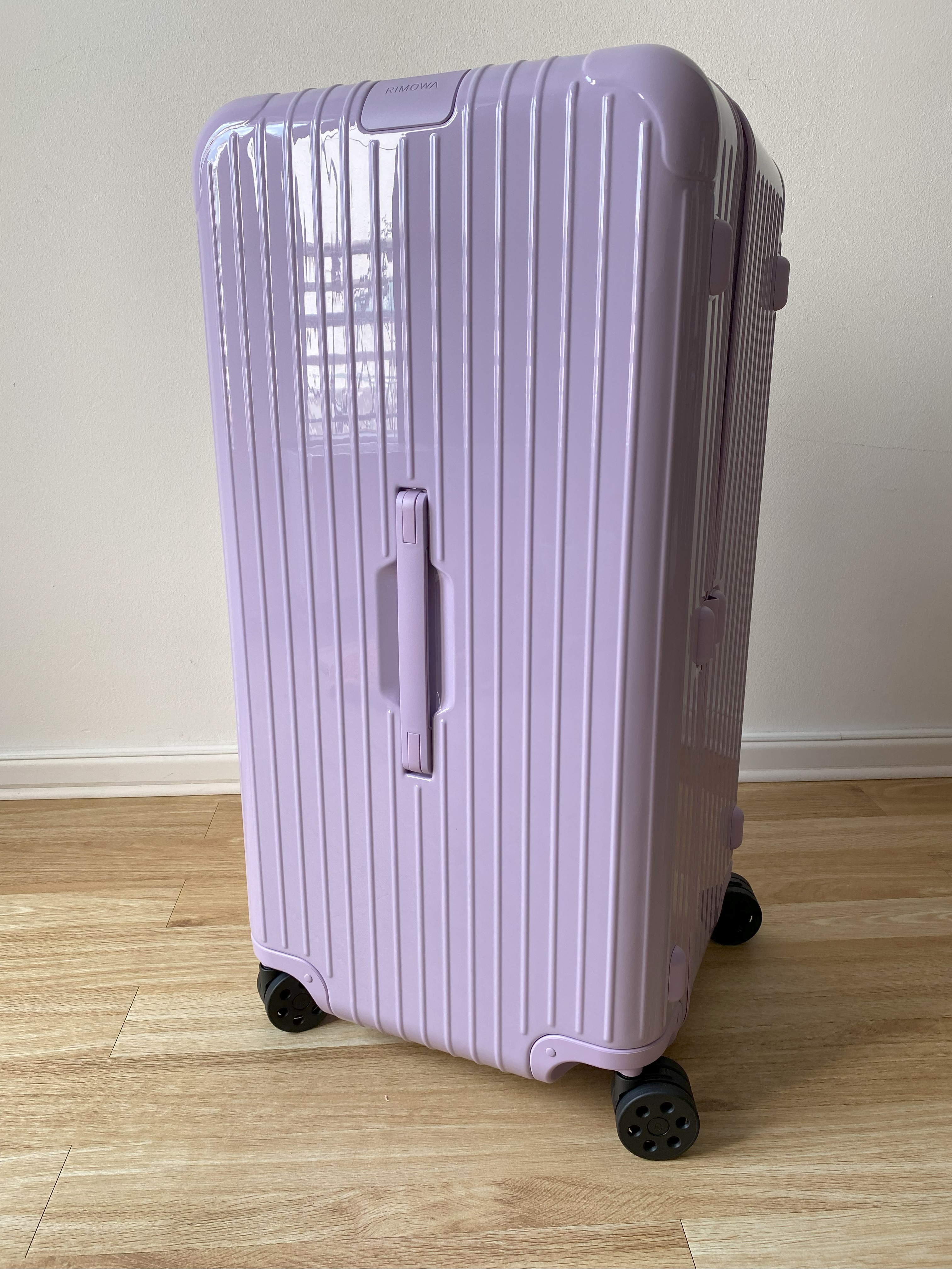 RIMOWA リモワ スーツケース エッセンシャル トランク 2週間程度