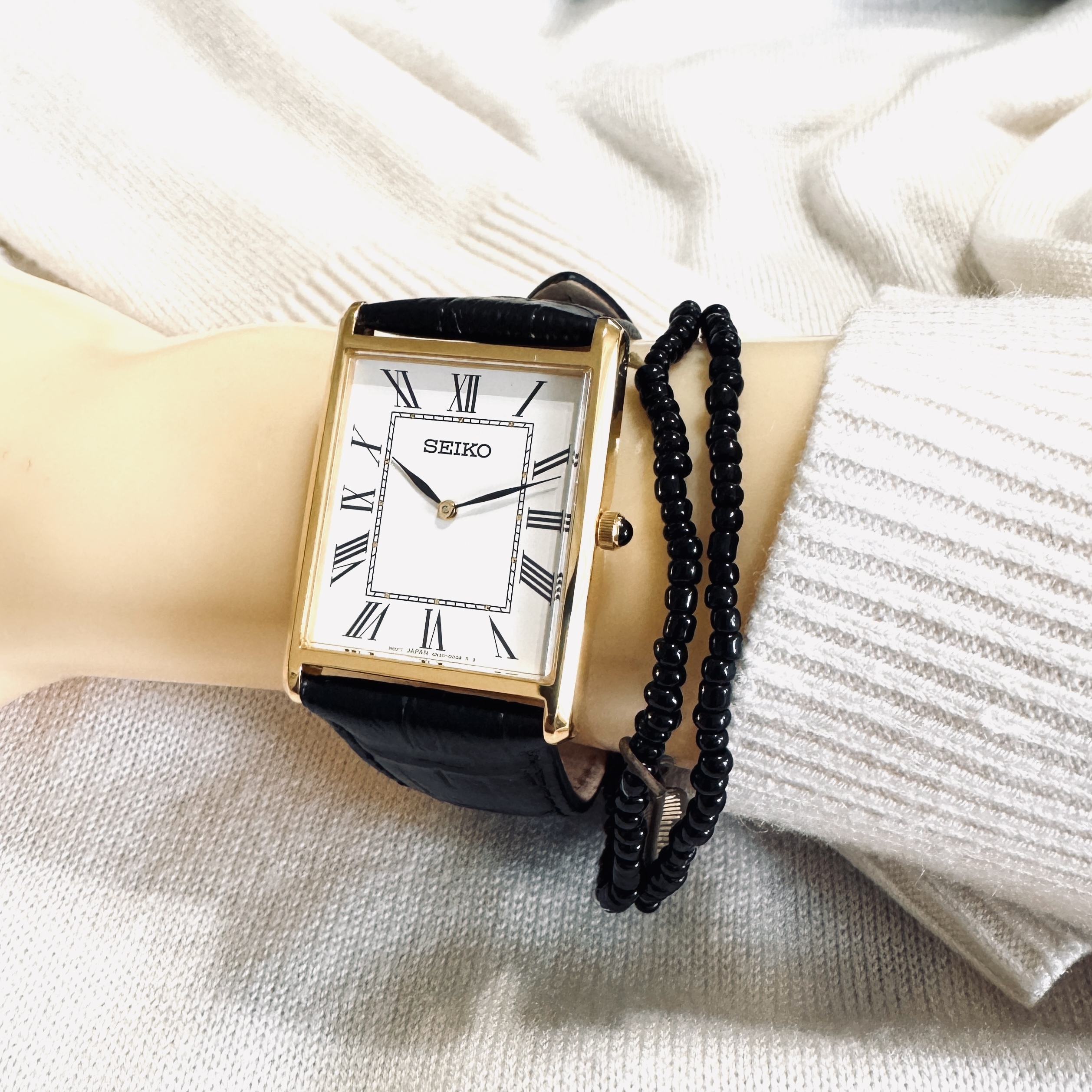 ☆シンプルで大人気☆SEIKO ESSENTIALS WHITE DIAL UNISEX WATCH