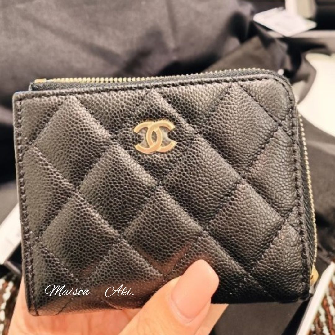 機能面も優秀な「CHANEL(シャネル)」のフラグメントケース【BUYMA】