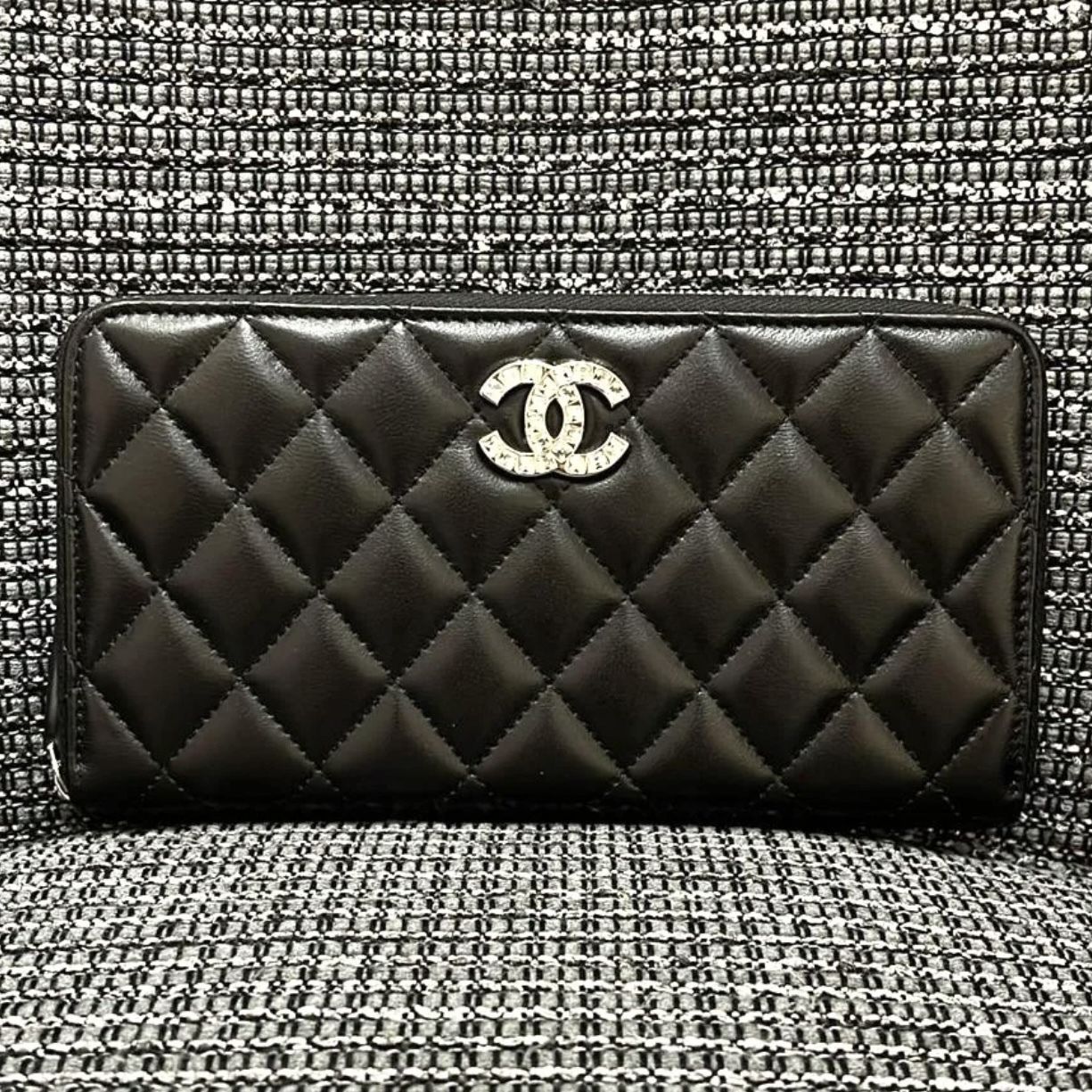 限定ロゴが可愛い♪】CHANEL ロング ジップ ウォレット 長財布 (CHANEL