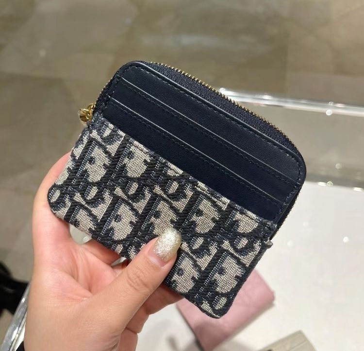 ミニマリストに最適】Dior☆30Montaigne☆フラグメントケース (Dior