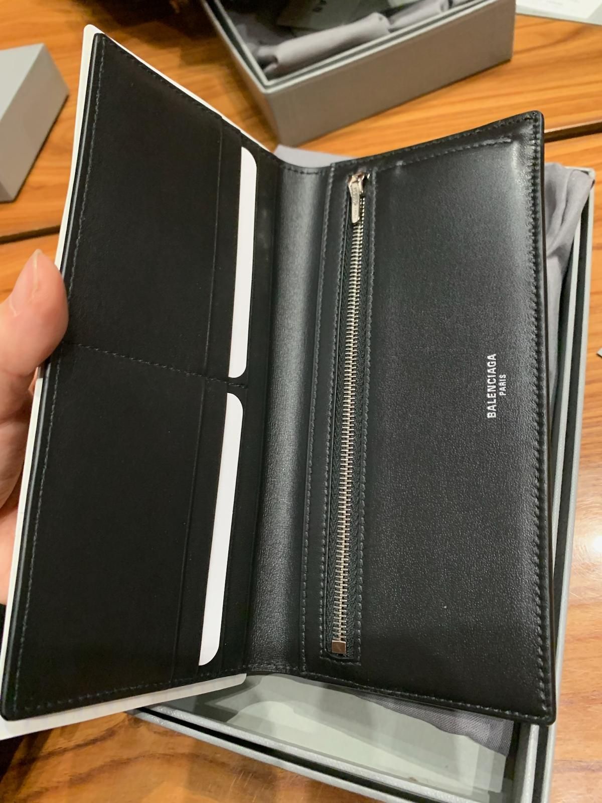 BALENCIAGA】PASSPORT ロング ウォレット 1 チケット ロゴ (BALENCIAGA
