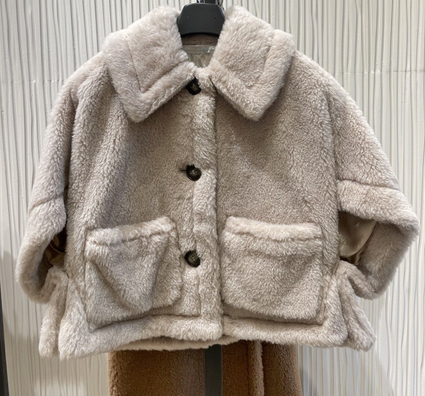 MaxMara【NEWTERZO】 最新作 テディベア ケープ☆関税込み (Max Mara